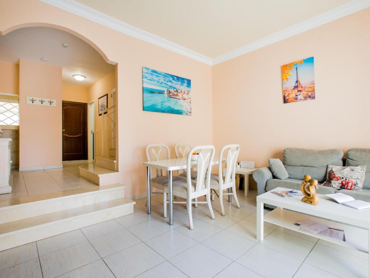 22 Golf Resort Beautiful And Comfy Лос Кристианос Экстерьер фото