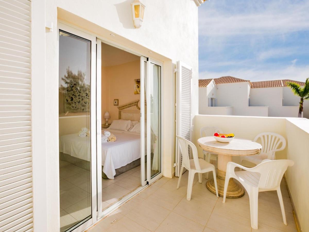 22 Golf Resort Beautiful And Comfy Лос Кристианос Экстерьер фото